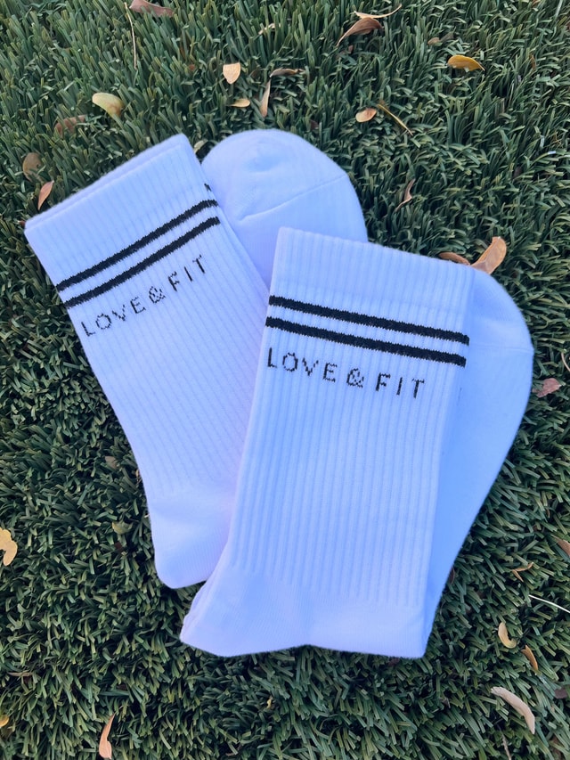 Love & Fit Crew Socks (2 Pack) - White